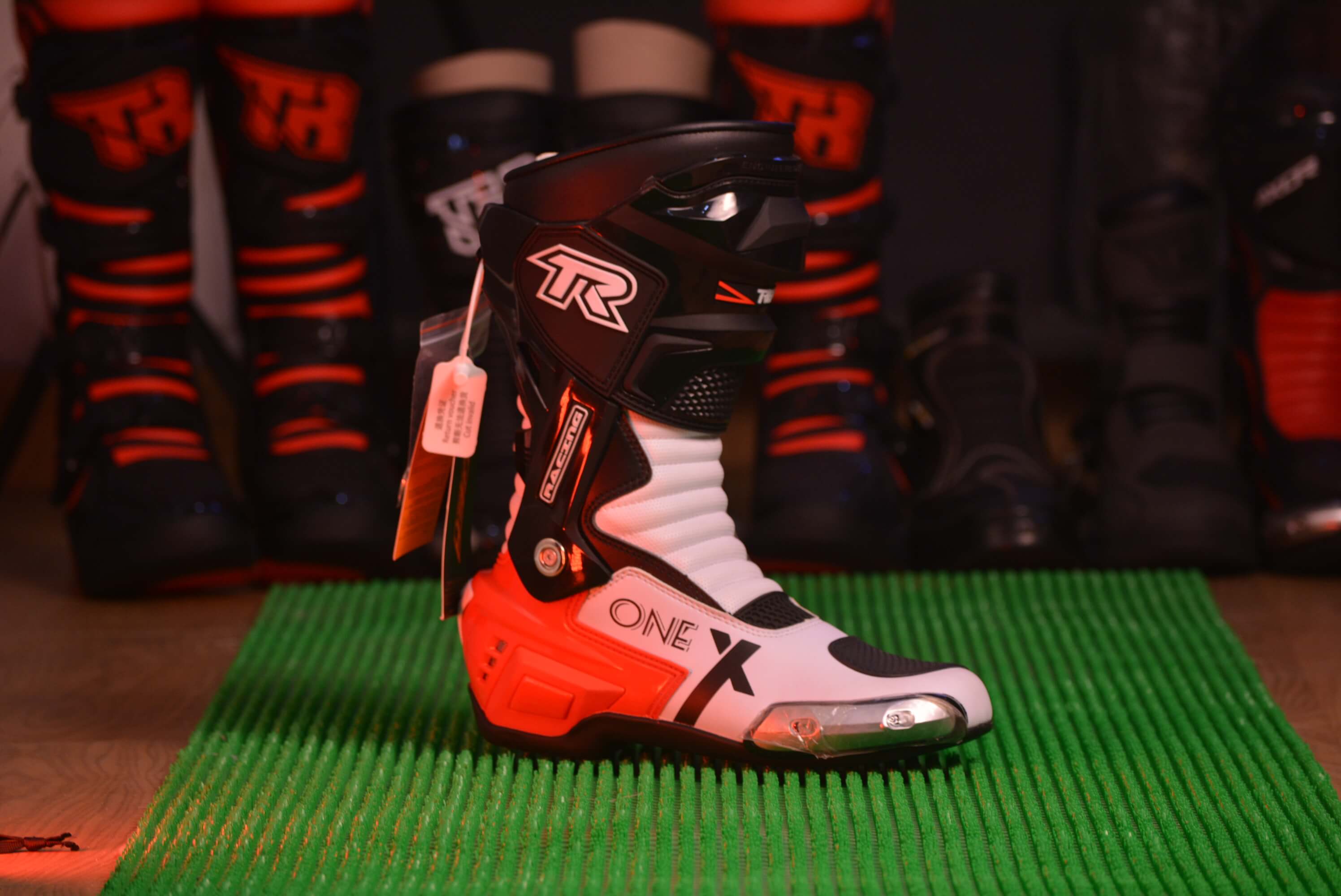 Tiger Racing OneX boots